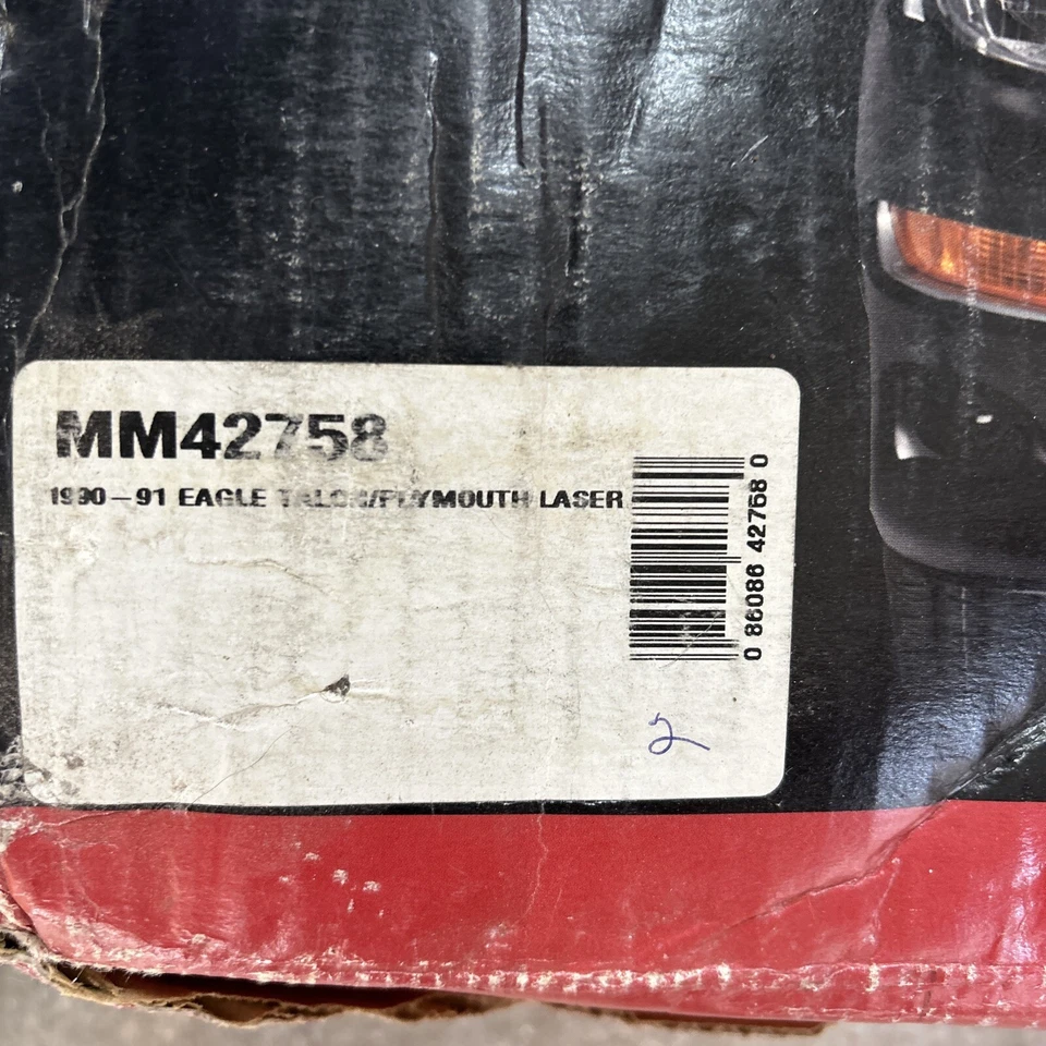 Sujetador Covercraft MM42758 1990 1992 Eagle Talon Plymouth Laser Foto 3 de 4