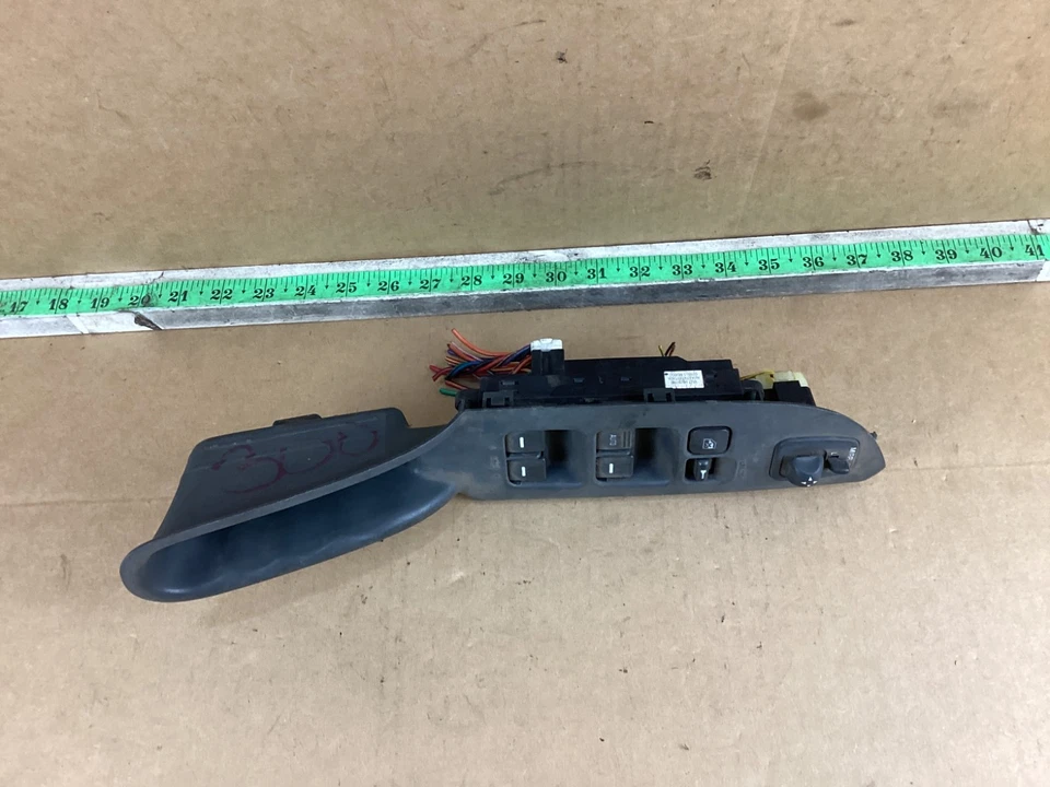 1999-2002 Mercury Villager Front Left Driver Side Master Power Window Switch - Image 2 of 4