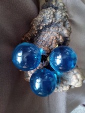 VINTAGE 1960'S MCM ACRYLIC LARGE BLUE CLUSTER DRIFTWOOD LUCITE 3 GRAPES CENTERPI