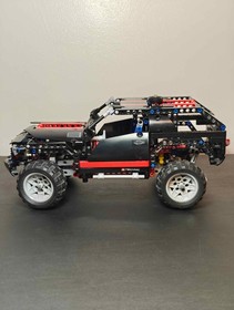 LEGO Technic 8081 Extreme Cruiser COMPLETE CLEANED UNBUILT