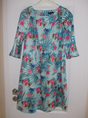 Kleid  Marie Lund Copenhagen Scandic blau weiß bunt gemustert 3/4 Arm Gr. 40 neu
