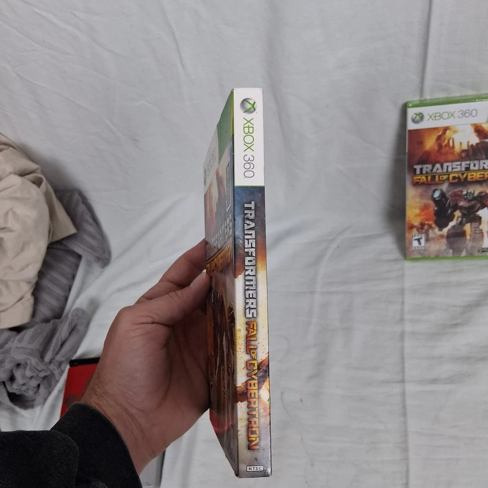 Transformers Fall of Cybertron - Xbox 360 BRAND NEW Factory sealed w/ Slipcover - Image 4 of 4