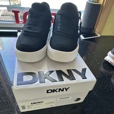 DKNY Beverley Jewel Heel W 8.5 Black Sneaker 2x DKNY Logo Studded MSRP 210 NEW