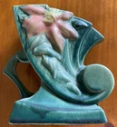 Roseville Art Pottery, Clematis, green, 193-6”