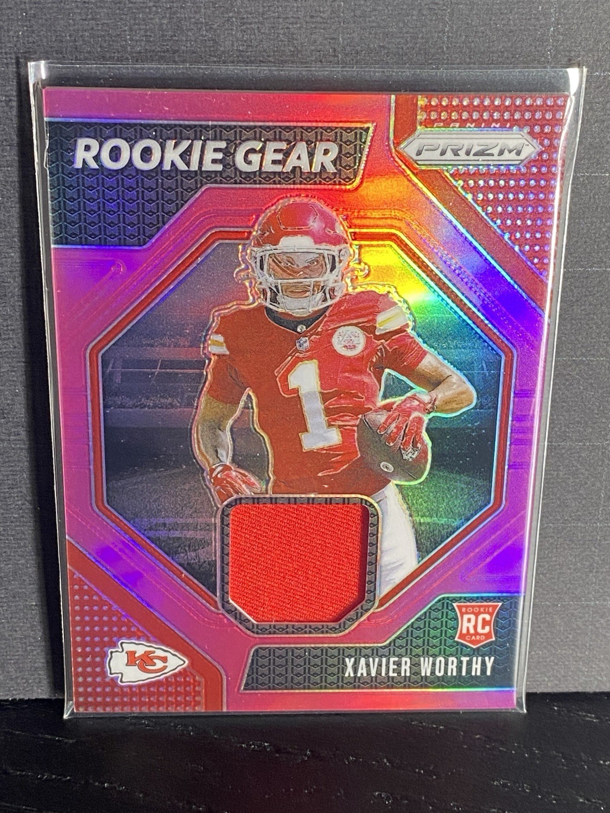 2024 Prizm Rookie Gear Xavier Worthy RG-XWY Rookie Card Pink Chiefs