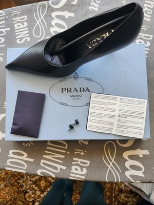 NEW PRADA leather shoes size 7 with all