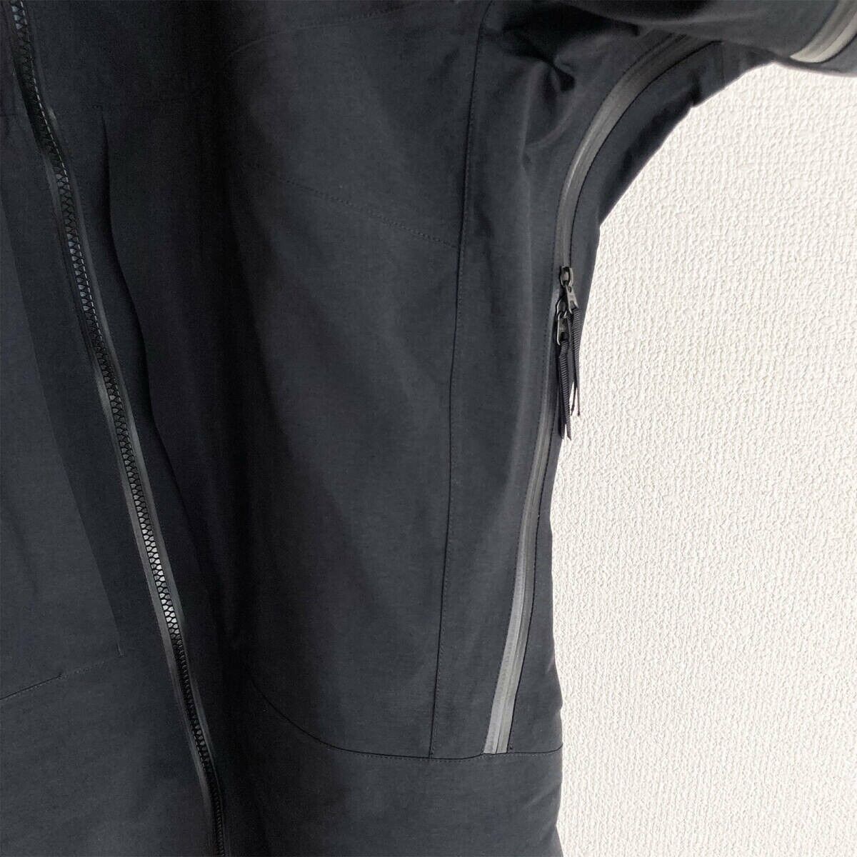 Tilak × ACRONYM Evolution Jacket The 20th Anniversary Tilak × ACRONYM Evolution Jacket The 20th Anniversary