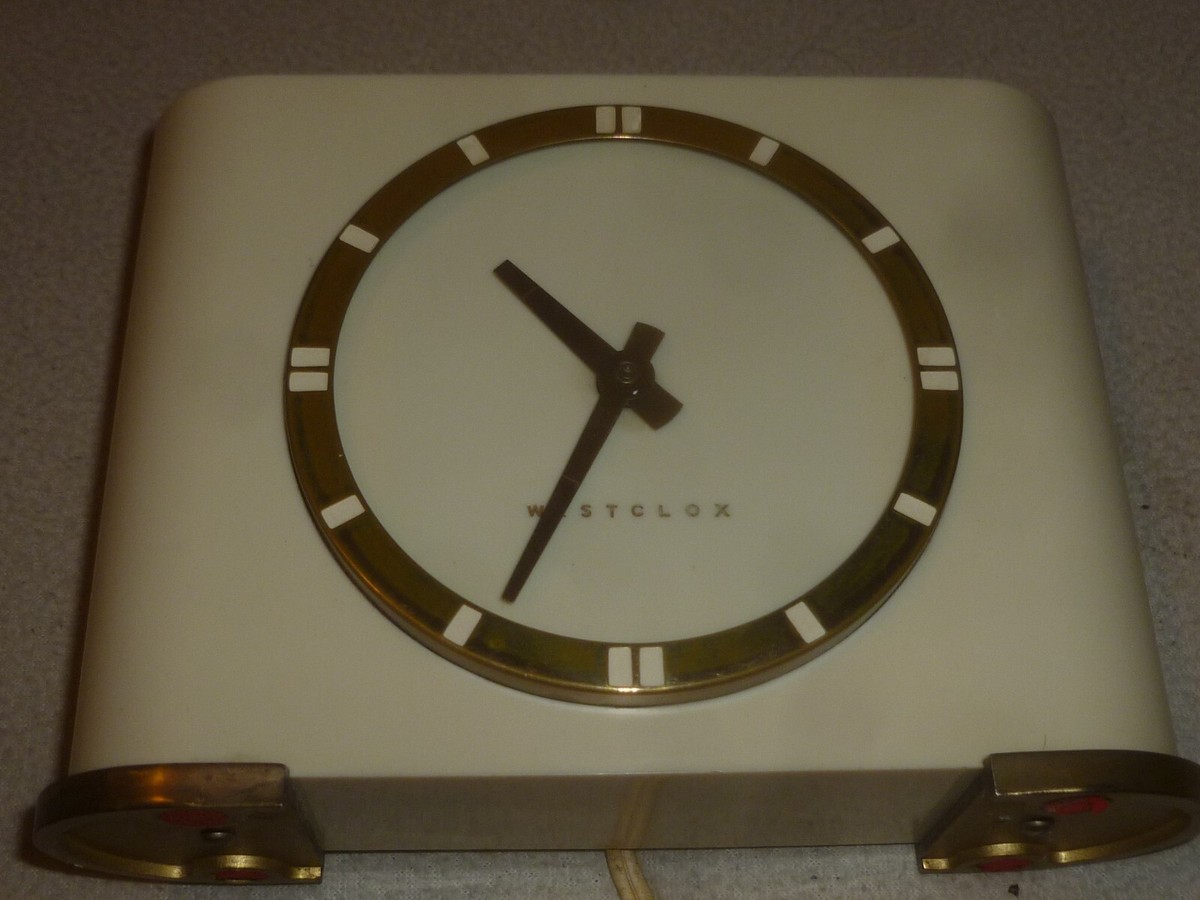 VINTAGE WESTCLOX BEN FRANKLIN ART DECO ELECTRIC CLOCK MODEL