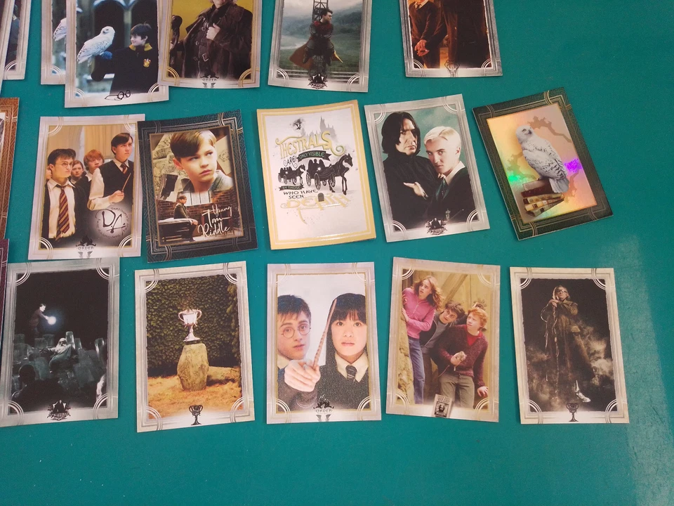 Lot HARRY POTTER Bienvenue à Poudlard Carte panini dont Édition limitée N° 9 - Photo 4/4