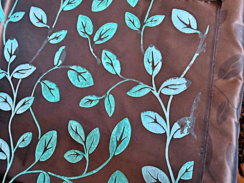Heavy Taffeta Vintage Variegated Flocked Fabric Salvage 58 W X 37" - Picture 2 of 4