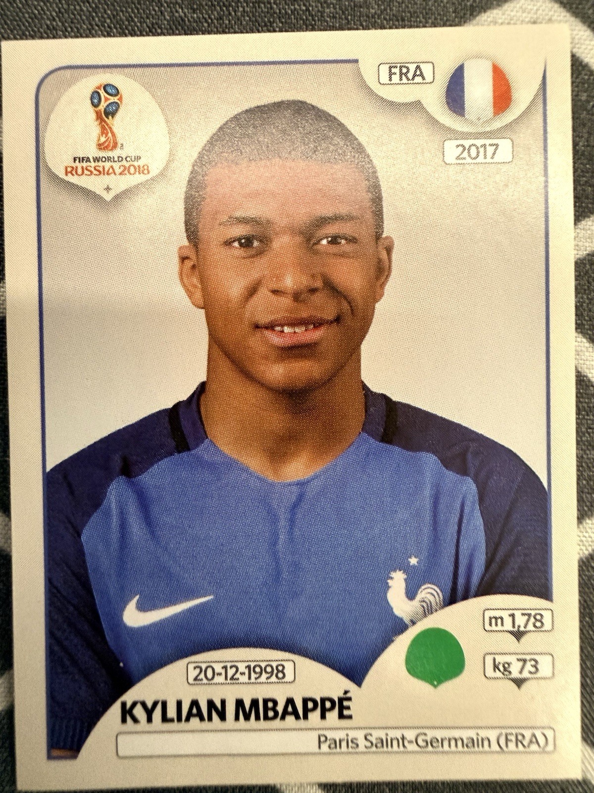 2018 Panini World Cup Kylian Mbappe Sticker Rookie RC #197 Pink Back WC Russia