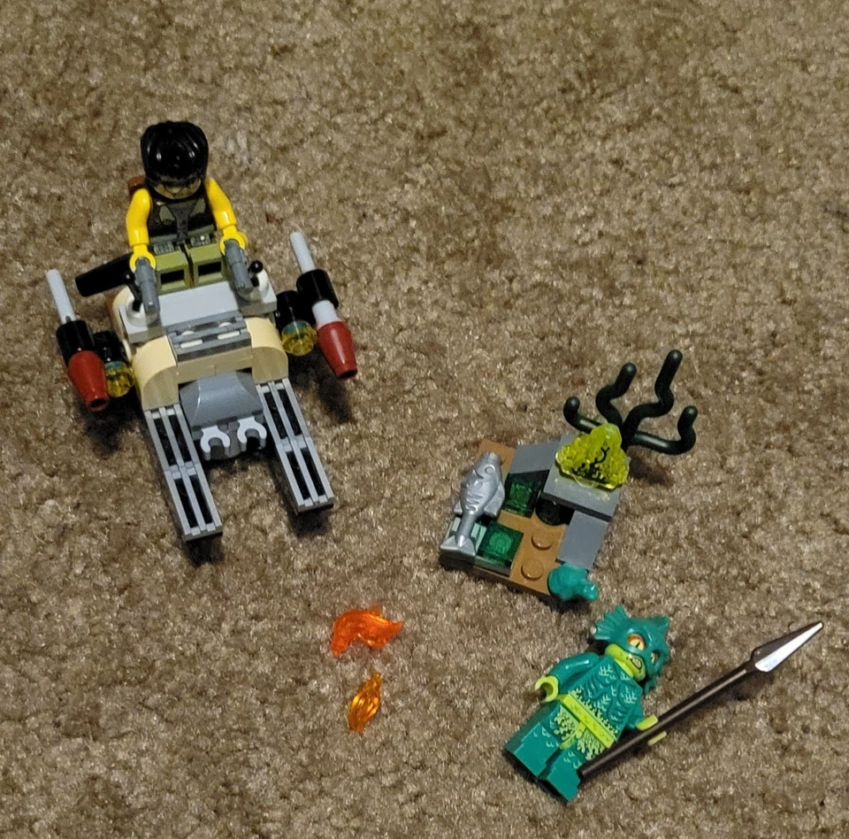 LEGO Monster Fighters: The Swamp Creature (9461) Foto 2 de 2