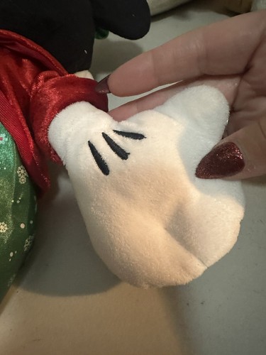 Disney Store 2019 Minnie Mouse Holiday Plush Christmas Doll Medium - Picture 4 of 10