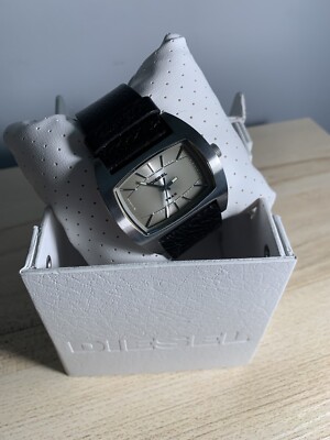 New Diesel Mens Watch DZ-2062 Black Leather Strap Stainless Steel