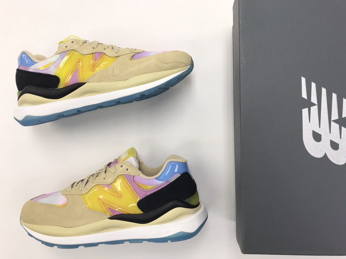 atmos x newbalance shoes box