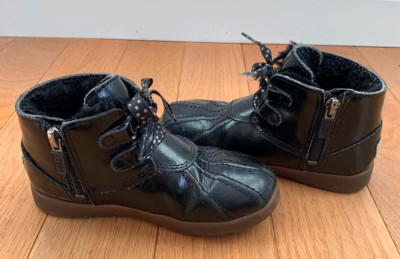 Ugg Boots Toddler 10 Black Patent Leather Bootie Warm Sheep Fur Lined 1013414T