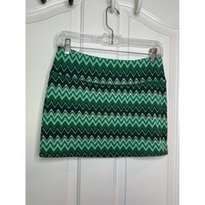 EUC URBAN OUTFITTERS Green Chevron Pull-on Knit Mini Skirt size s