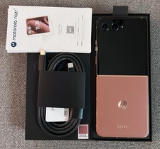 Motorola Razr Plus 2025 256GB/12GB Unlocked Pantone Mocha Mousse