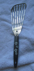 Slotted Spatula Turner Fish Steak Vintage Ecko Floral Hole Hanging Handle Used
