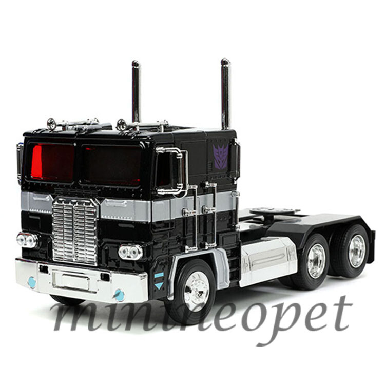 TRANSFORMERS OPTIMUS PRIME ミニカー　1/24 1:24 Optimus Prime Autobot Truck -- Transformers