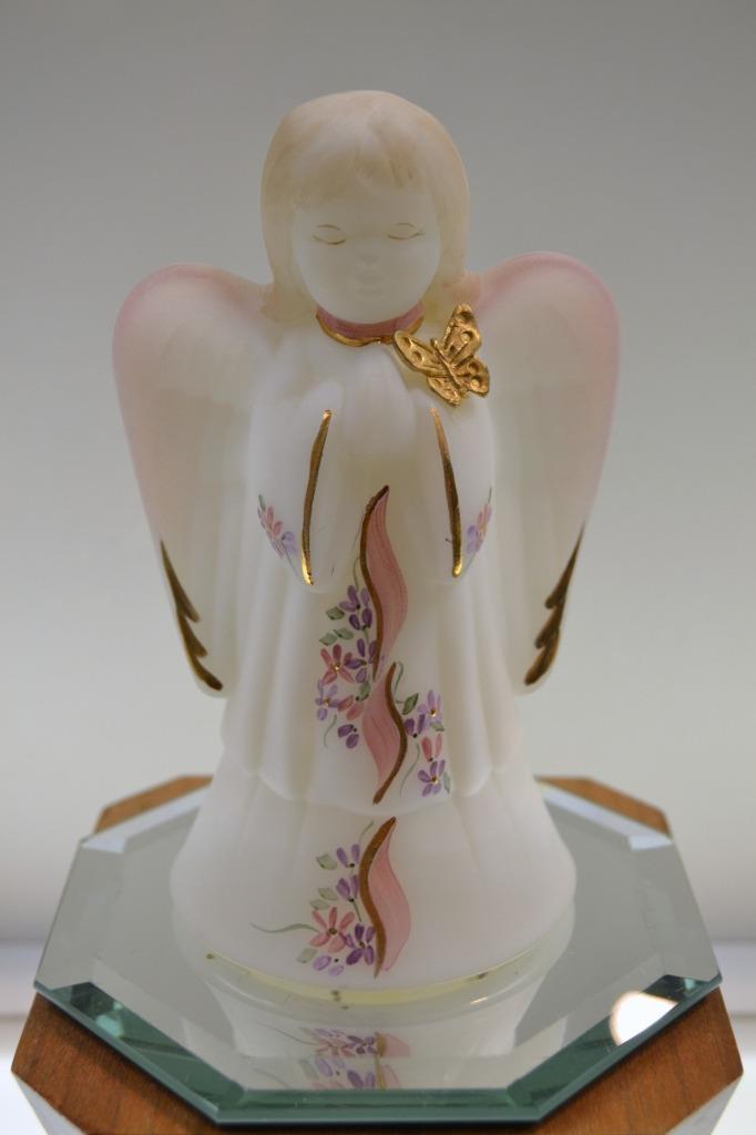 FENTON ANGEL BELL Dainty Pink Floral Gold BUTTERFLY 5144M1 MIB