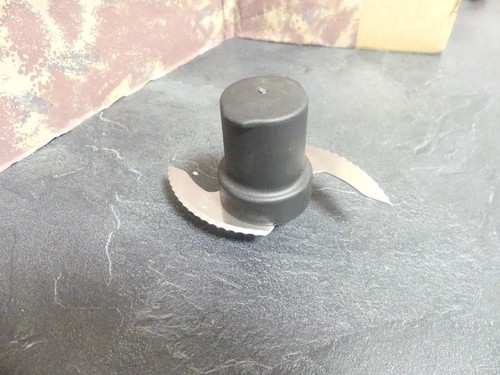 Mini Couteau en métal pour