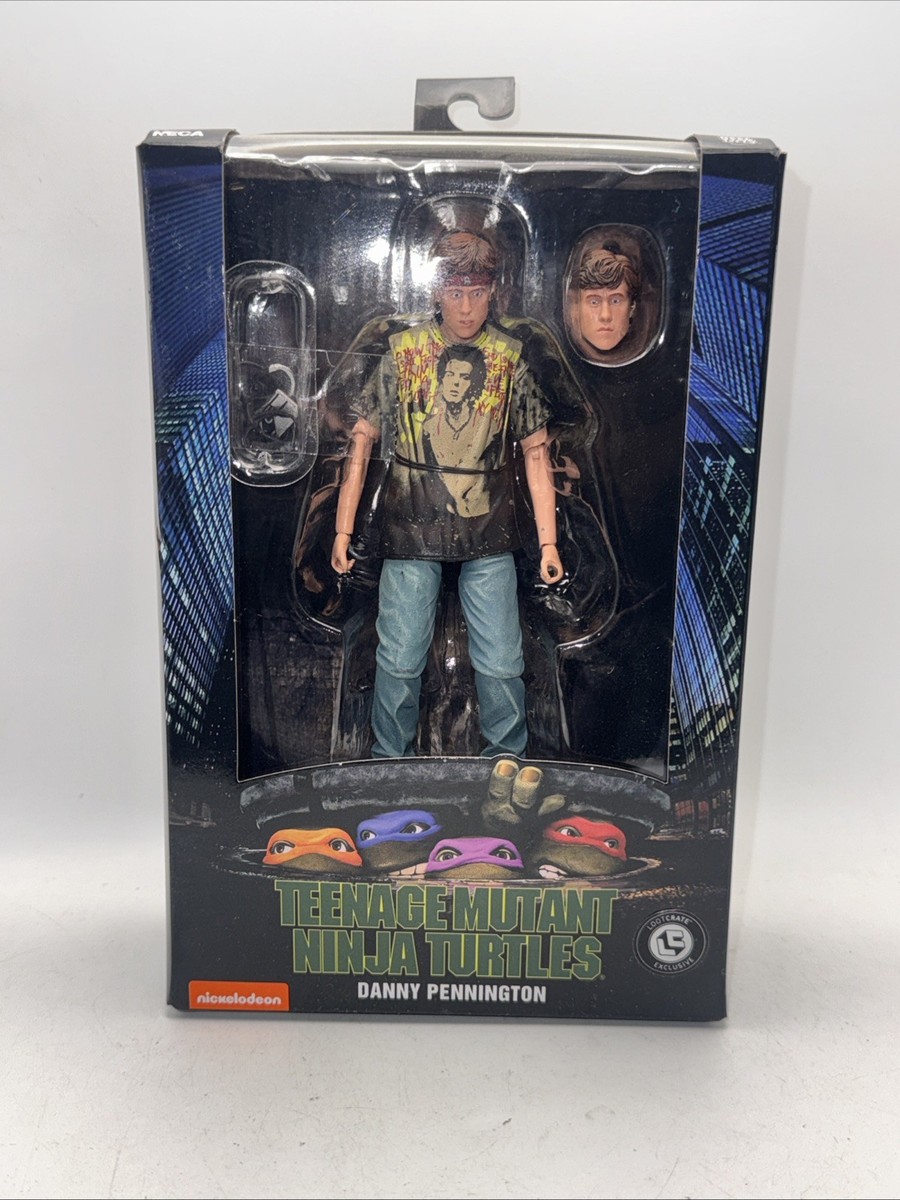 NECA TMNT Danny Pennington Loot Crate Exclusive Action Figure 7