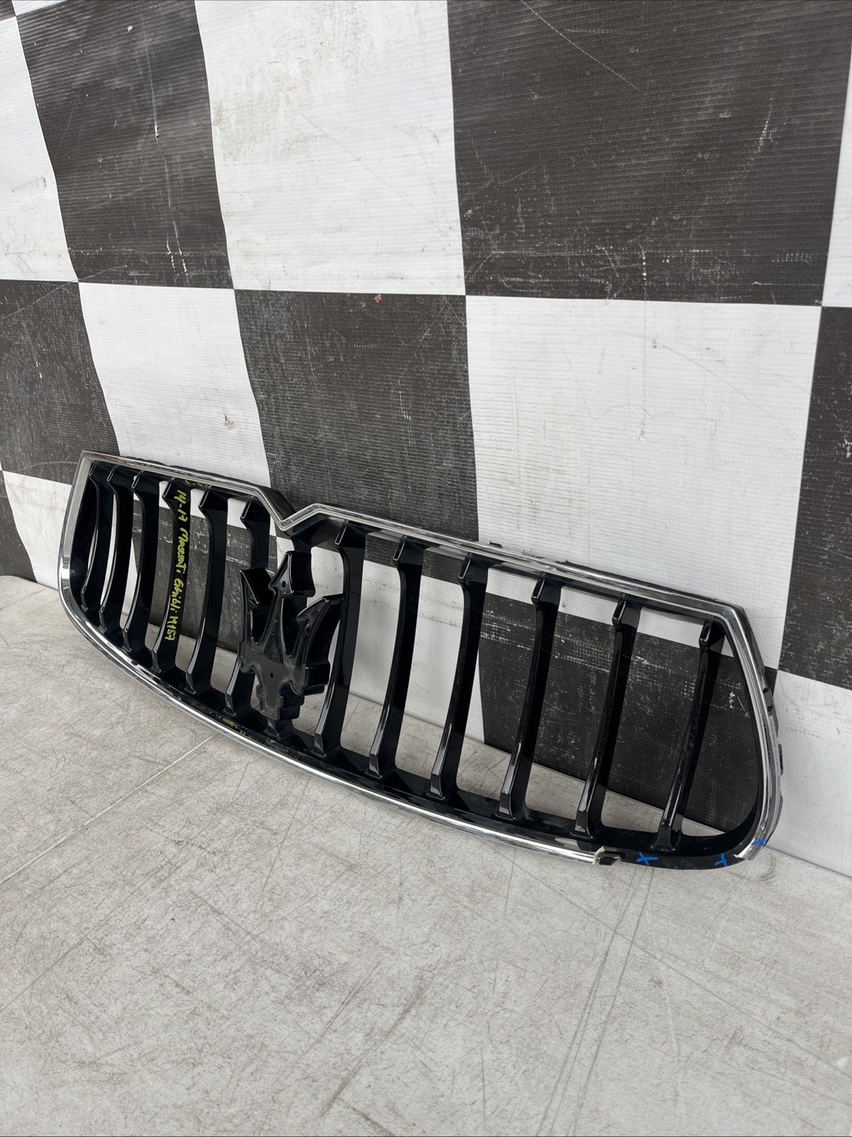 2014 2015 2016 2017 Maserati Ghibli M157 Grill Used Oem