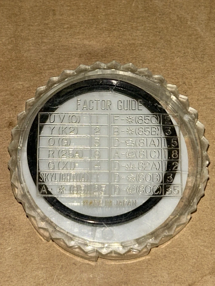 Hoya 52mm Film Camera Filter CS Japan In Original Case W/ Factor Guide - Image 2 of 4