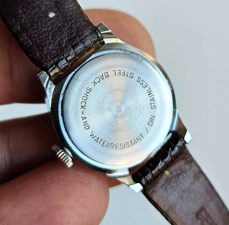 Relógio mecânico feminino vintage Alemanha Junghans 17 joias - Imagem 2 de 4