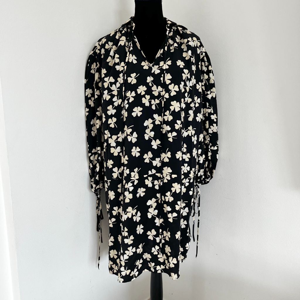 【関税&送料込】Loewe Dress In Nappa Shirt dress in silk Black - LOEWE