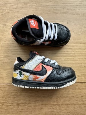Nike SB Dunk Low QS Raygun Kids Größe 6,5 Kind / Kids 2019 Skate Tie-Dye 