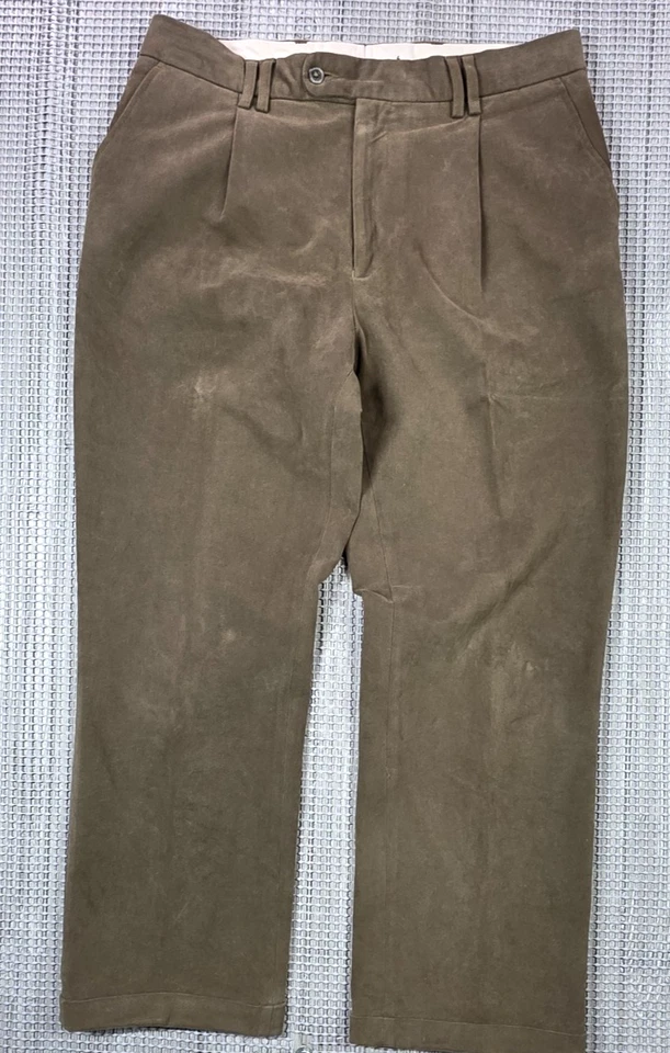 Barbour Moleskin Pants Mens 34 x 28 Olive Pleated Straight Cotton Blend Stretch - Image 2 of 4
