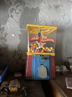Vtg 1950s Jaw Teasers Commercial Penny Gumball Vending Machine