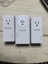 NETGEAR PLP2000 Powerline Adapter 2000Mbps / 2 NETGEAR 1200 Extra Outlet