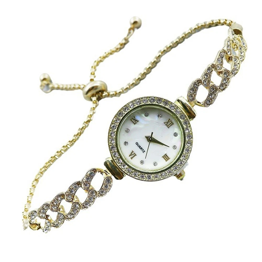 VETEMENTS Accessoire d'événement montre cloutée de diamants montre bracelet élégante