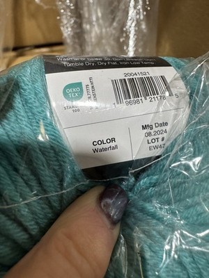 10 K+C Essential FINE Wool, WATERFALL ,NEW