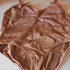Plus Size Matching Soft Seamless Knicker & Comfort Bra 2 Piece Set 4XL