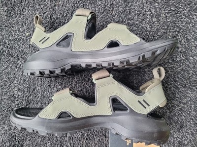 The North Face Jungensandalen   NEU   Größe US 7 (Kinder)