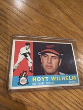 Top 10 Hoyt Wilhelm Baseball Cards 18