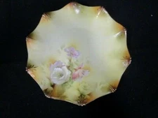 R S Prussia  -  YELLOW WITH ROSE PATTERN   -   7 1/2 "  Plate