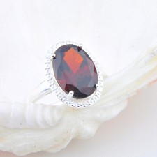 Dazzling Jewelry Xmas Gift Oval Red Garnet Gemstone Silver Rings Size 7 8 9