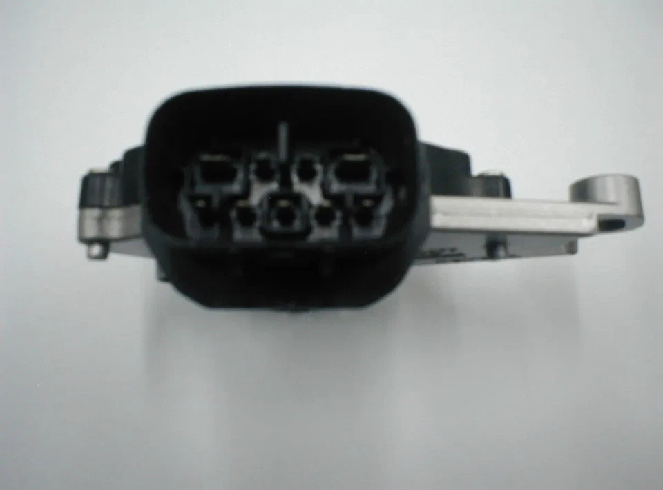 Toyota Scion XA 2004 2005 2006 interruptor de posición de engranaje de seguridad neutro OEM Foto 2 de 2