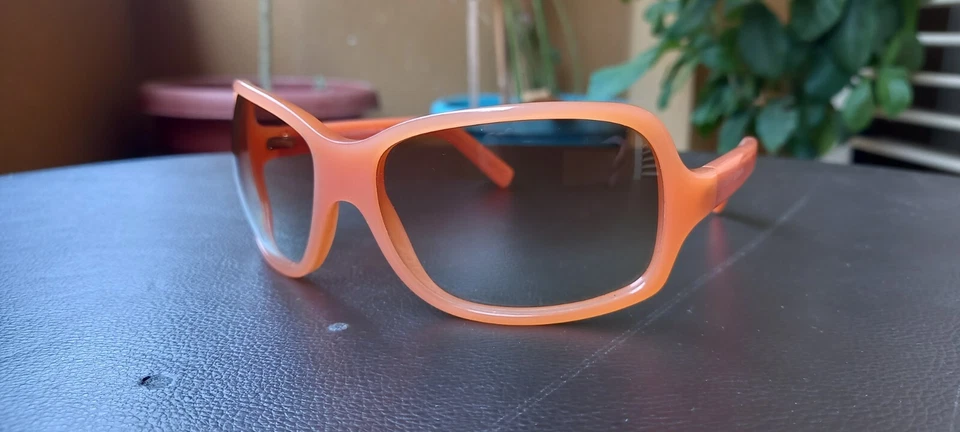 Gafas de sol Dolce & Gabbana marco rectangular DG 418S 849 Foto 3 de 4