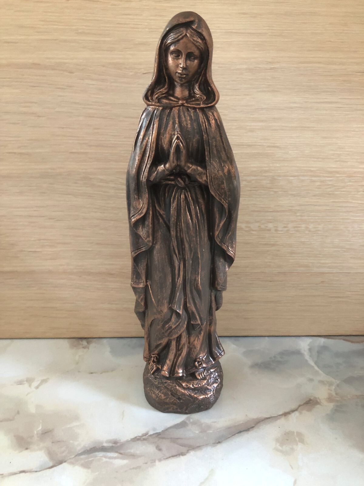 Heilige Madonna handbemalte Gold Antik Polyresinfigur H39,5 cm