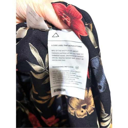 Reformation Jentri Midi High Low Wickelkleid tief V ärmellos Gr. L dunkel geblümt - Bild 7 von 10