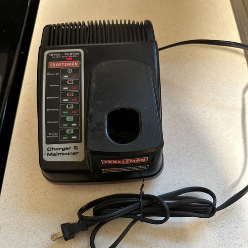 CRAFTSMAN C3 19.2v MULTI-CHEMISTRY BATTERY CHARGER/MAINTAINER 925926 - Picture 2 of 3