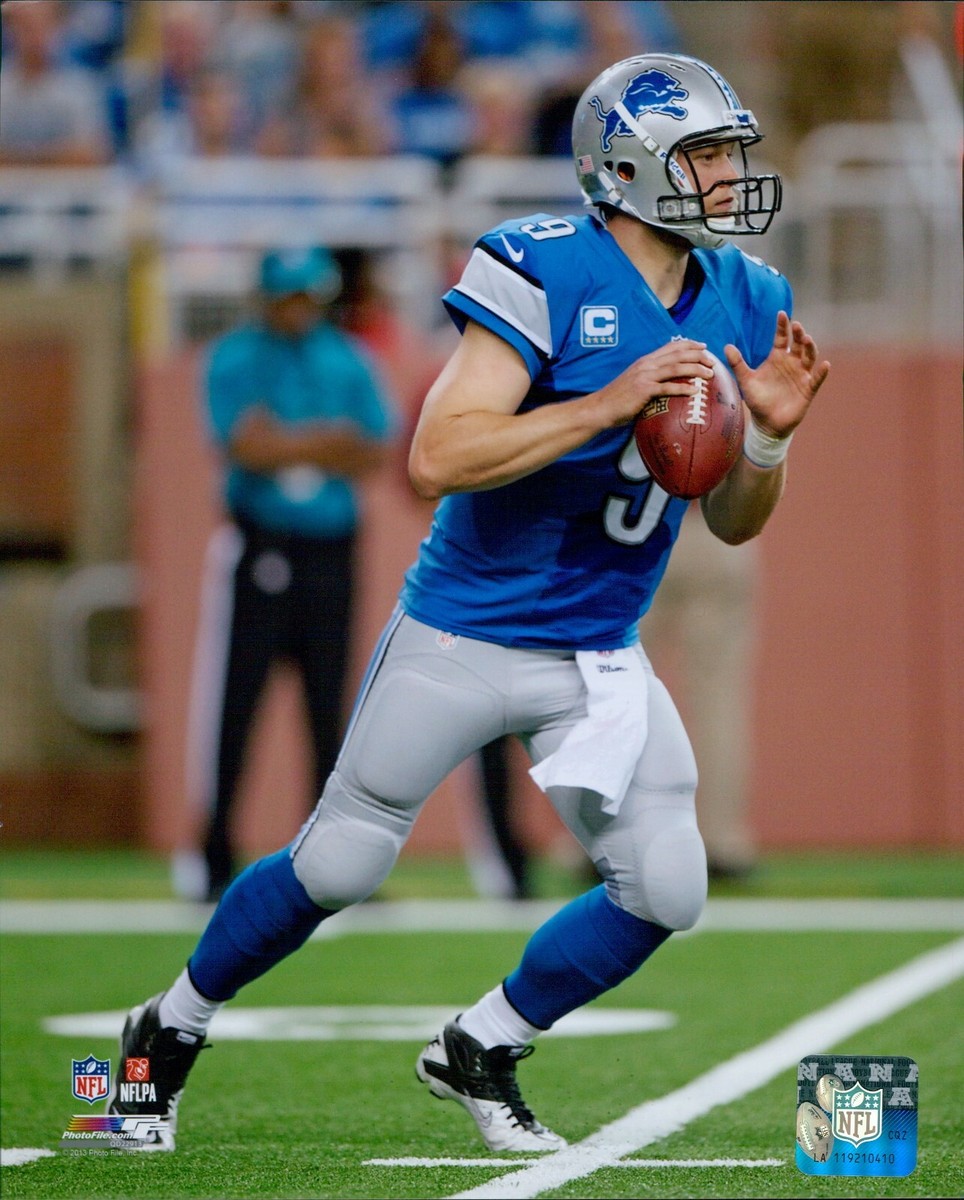 Matthew Stafford Detroit Lions NFL Licensed Unsigned Matte 8x10