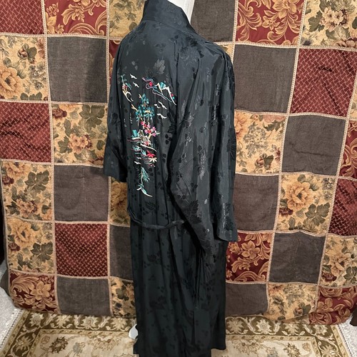 Bata kimono de seda bordada a mano doble melocotón para mujer grande negra floral - Imagen 10 de 13