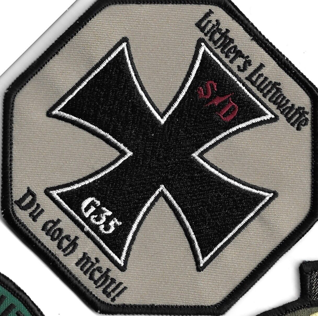 Picture 1 of 1